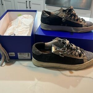 P448 Women’s shoes size 39